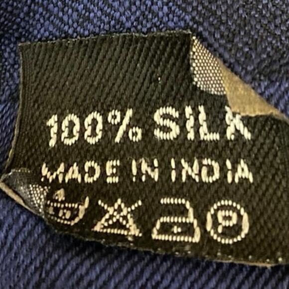 Women's Blue Black 100% Silk Shapes Abstract Fringe Shawl Wrap Scarf One Size - Picture 3 of 3